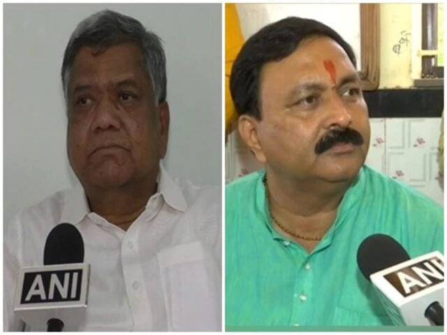 Congress leader Jagadish Shettar, BJP leader Mahesh Tenjinakai (Photo/ANI). Image Credit: ANI