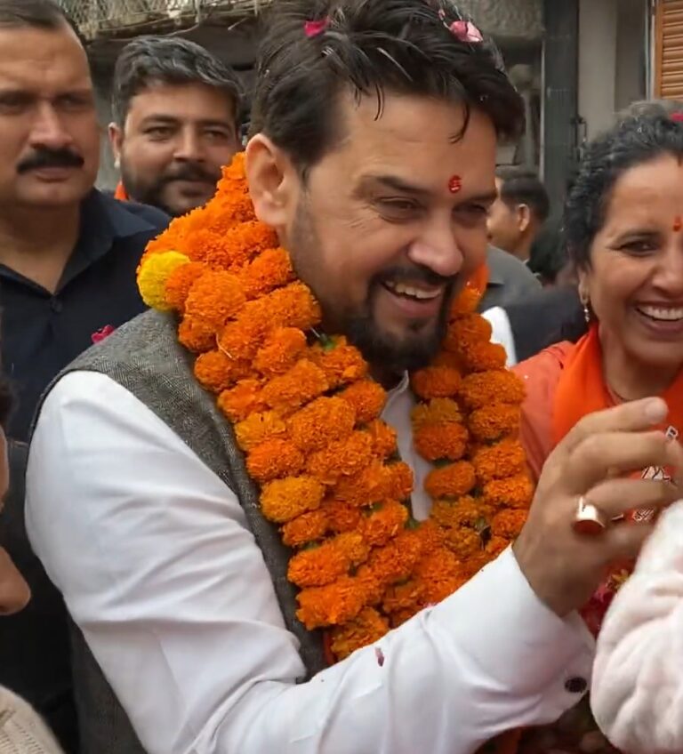 People will give befitting reply to Cong: Anurag Thakur over Kharge's "snake" barb at Modi