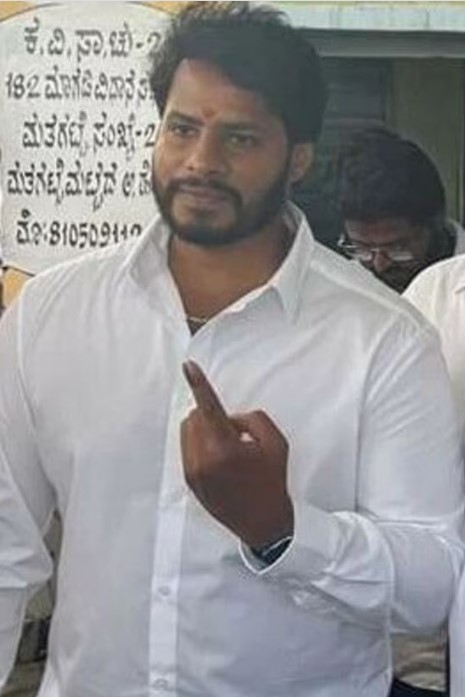 Karnataka polls: JD(S) leader H D Kumaraswamy's son Nikhil loses in Ramanagaram