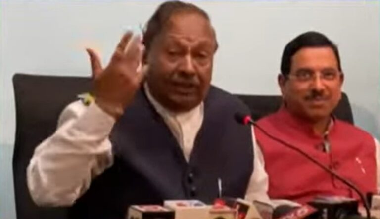 Veteran BJP leader Eshwarappa expresses displeasure over indiscipline in party, blames Cong turncoats