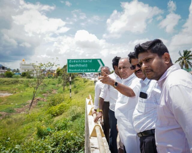 Develop lakes as tourists spots while maintaining natural beauty: Karnataka Minister to officials