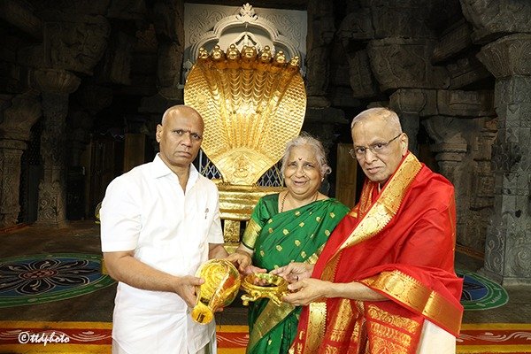 Sudha Narayanamurthy donates golden Abhisheka Shankam and ‘kurmam’ to TTD