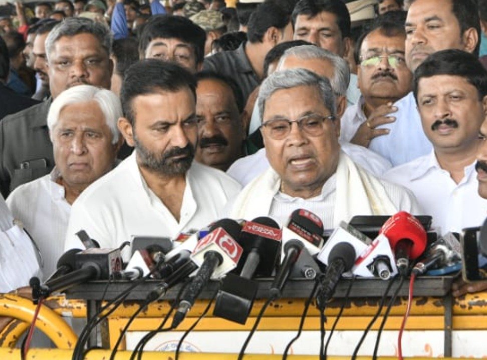 Karnataka CM, Cabinet colleagues to tour rain-hit districts to assess situation