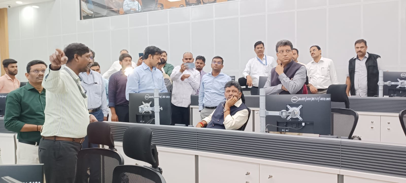 Karnataka deputy CM reviews rain situation around Bengaluru