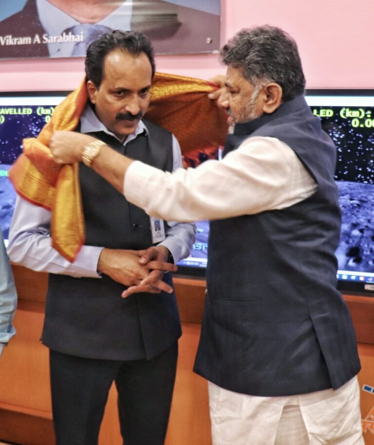 ‘You are pride of country’: Karnataka Dy CM congratulates ISRO scientists after success of Chandrayaan-3’s lunar mission