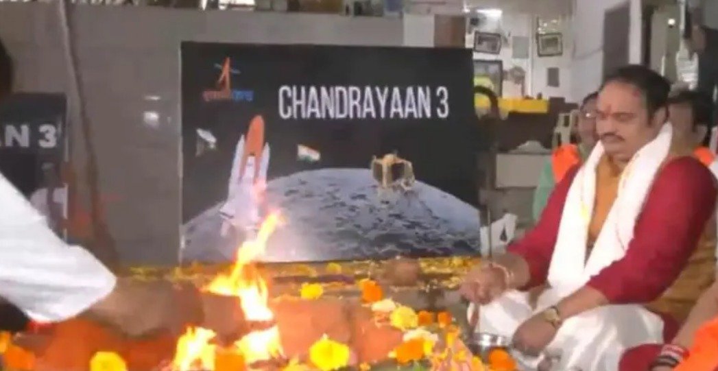 Prayers across world and in India for successful moon landing of Chandrayaan-3