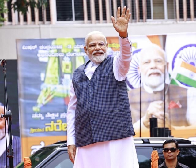 PM Modi raises ‘Jai Vigyan, Jai Anusandhan, slogan outside HAL airport in Bengaluru