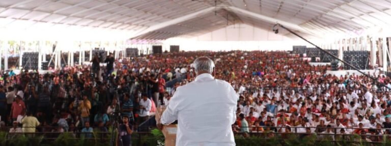 "Financial empowerment of women is bedrock of progress": Mallikarjun Kharge on 'Gruha Lakshmi' scheme