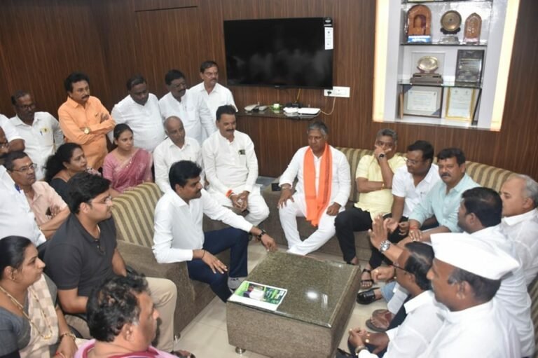 BJP stages protest for permission to celebrate Ganesha festival at Hubbali’s Idgah Maidan