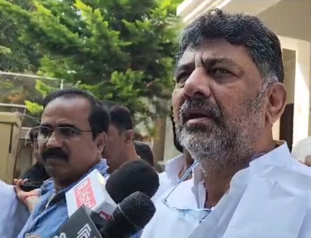 Big news in Karnataka! I know about a team from BJP trying to bring down government: Karnataka Dy CM DK Shivakumar