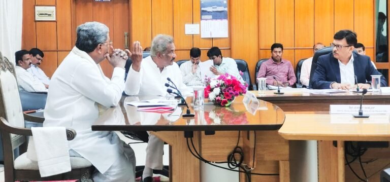 CM Siddaramaiah reviews Energy department