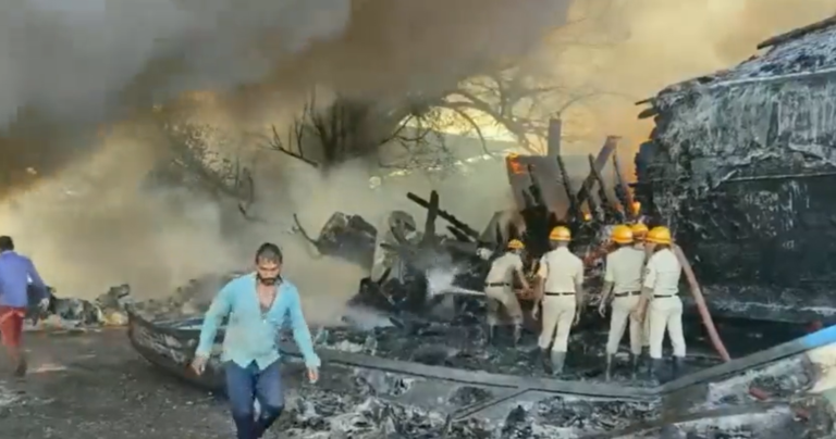 Boats catch fire in Udupi