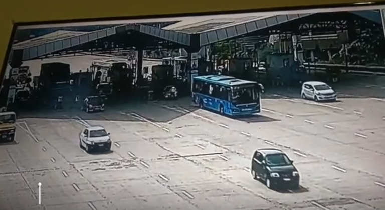 Bengaluru | Car Driver Collides with Toll Staff to Evade Payment