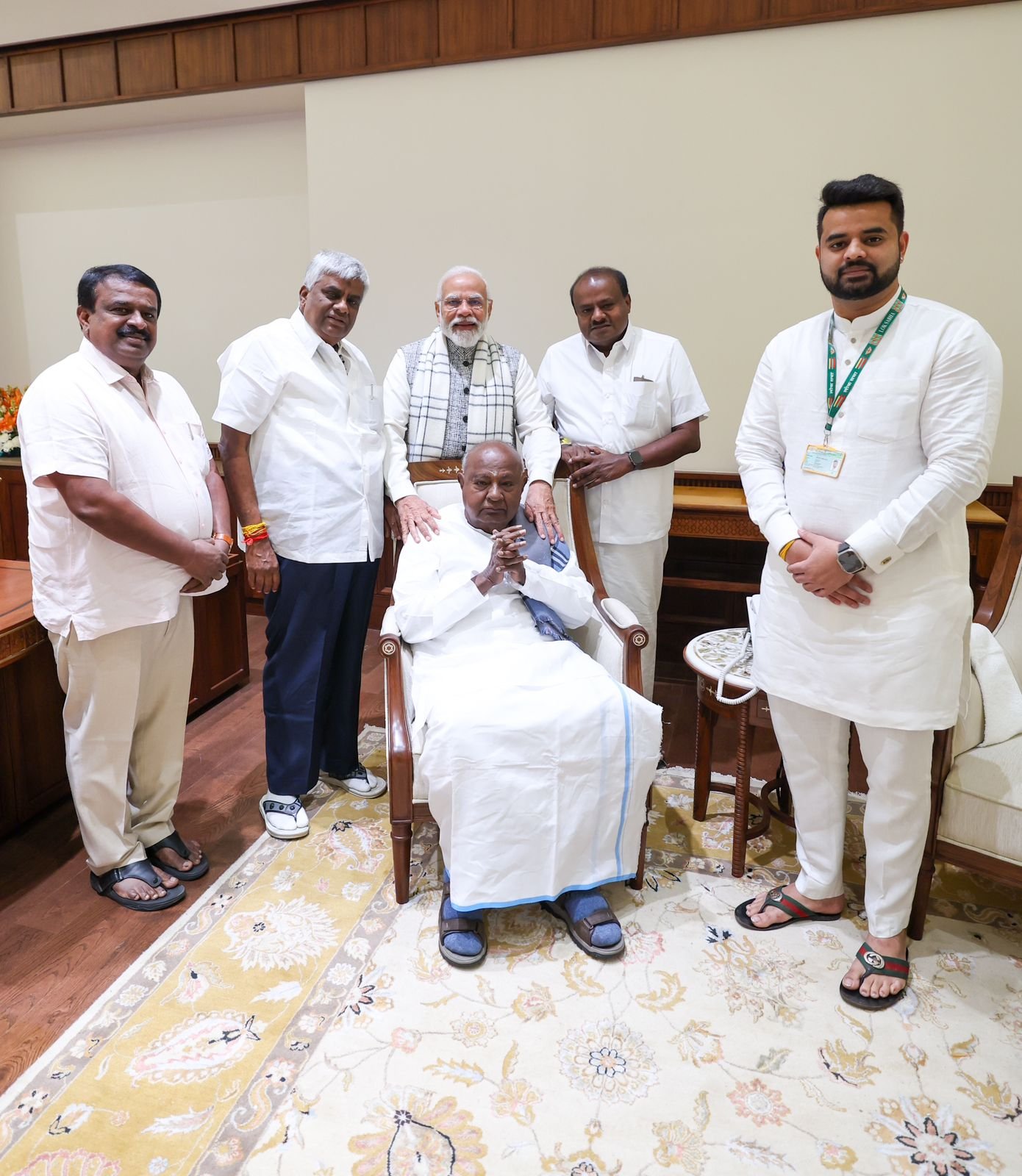 PM meets former PM HD Deve Gowda, JD(S) Karnataka chief Kumaraswamy and HD Revanna