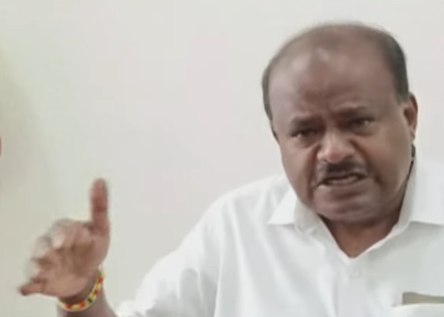 Congress Government in Karnataka on the Verge of Collapse, Claims Kumaraswamy
