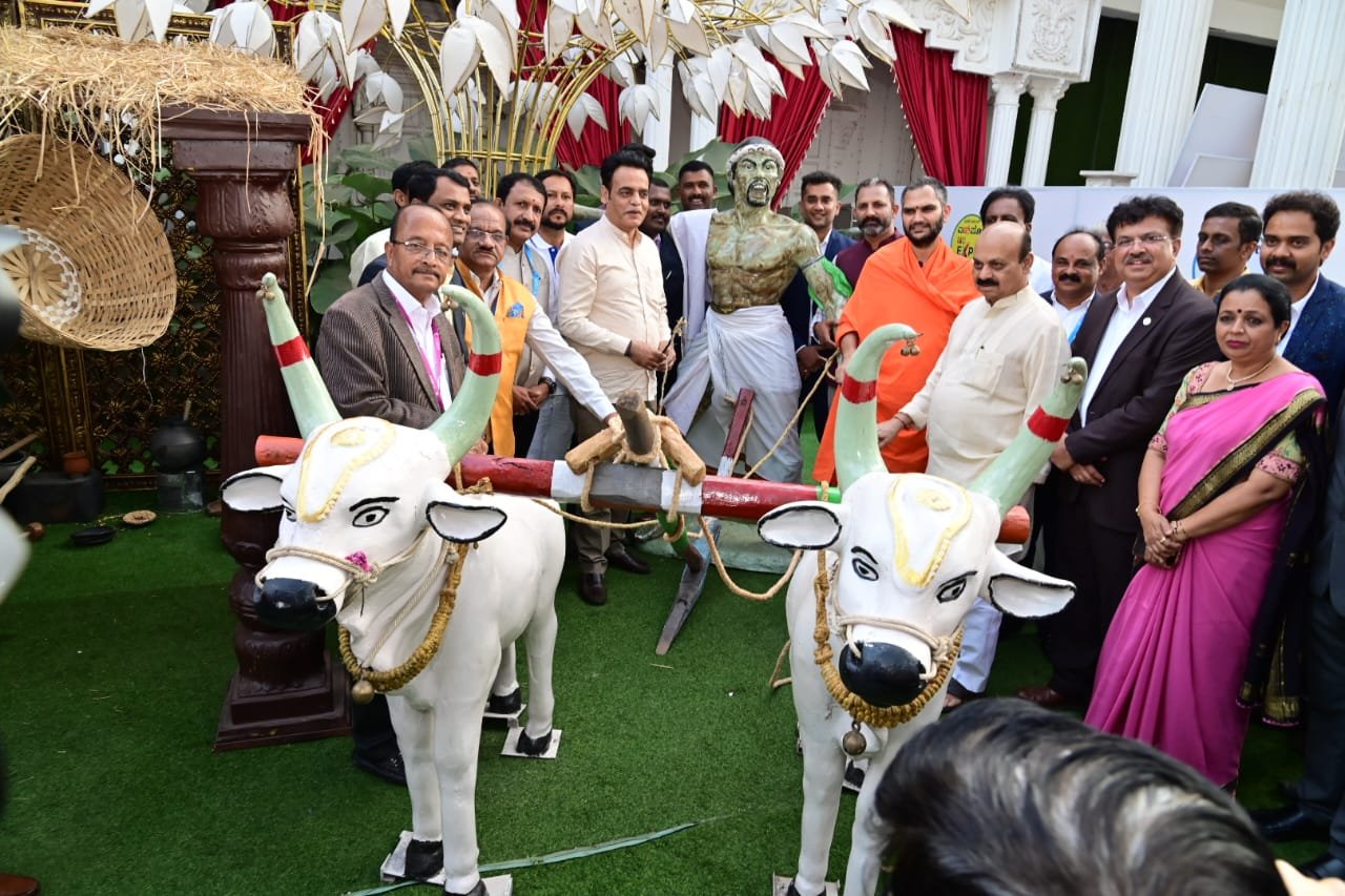 Vokkaligas should try to shine in trade, commerce: Ex-Karnataka CM Bommai