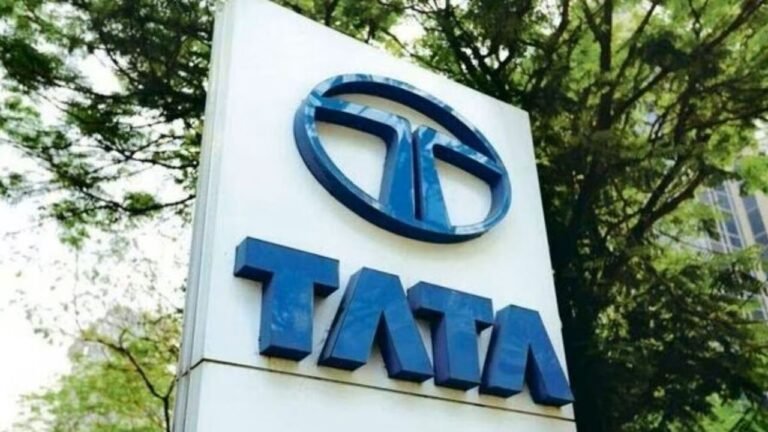 Share market trade firm; Tata Motors jumps nearly 8%