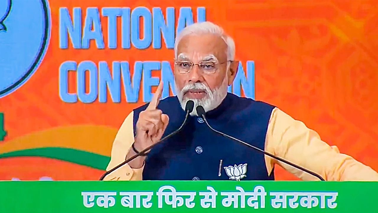Seeking stronger mandate for India’s benefit: PM Modi at BJP national convention