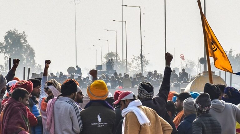‘Delhi Chalo’ march: Farmers to stay put at Punjab-Haryana borders as deadlock persists
