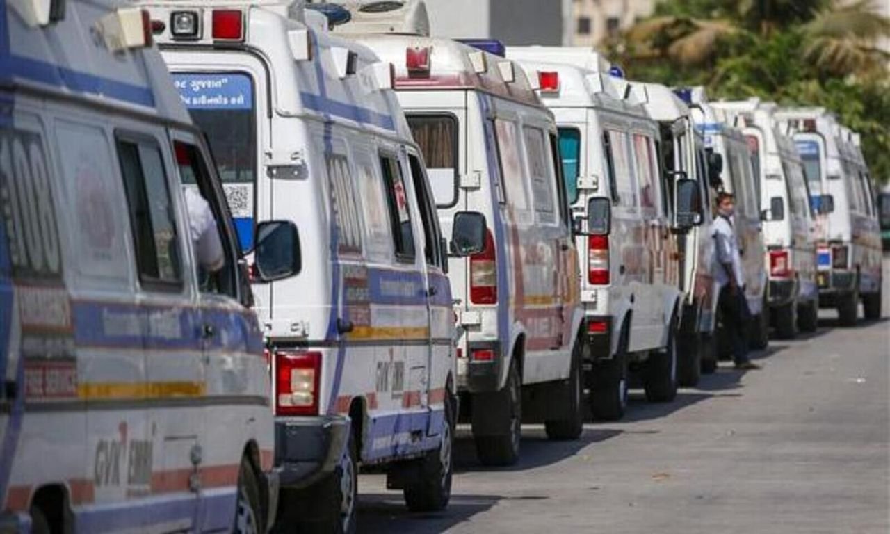 India sees single-day rise of 157 coronavirus cases