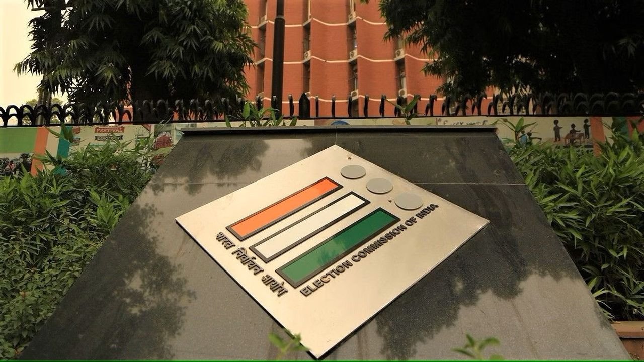 PM-led panel to meet Wednesday to select new election commissioner