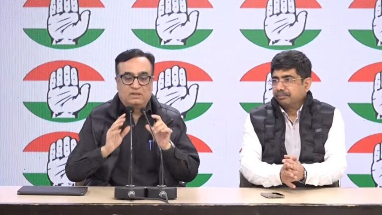 IT dept freezes Congress accounts, appellate tribunal de-freezes later