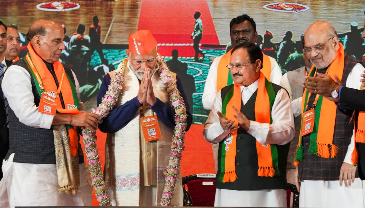 BJP leaders hail Modi's development, cultural measures; farmers, south India find mention