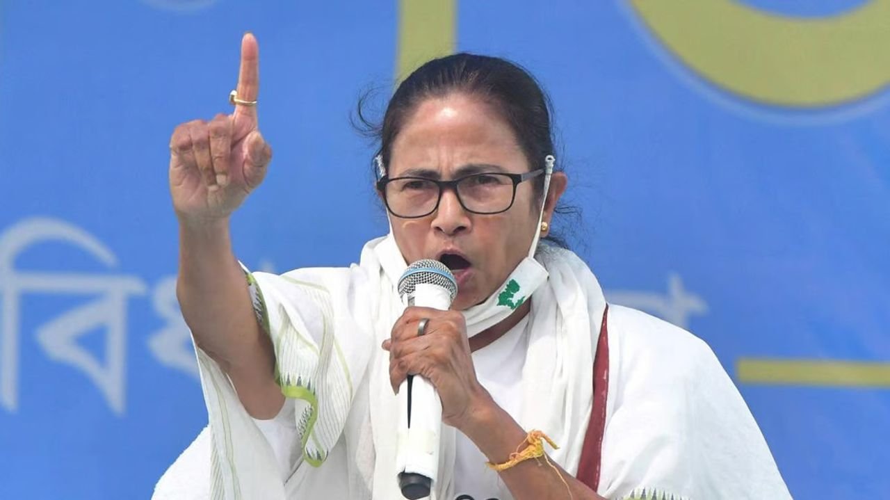 Ahead of PM’s visit, TMC questions 'non-release' of MGNREGA dues to Bengal