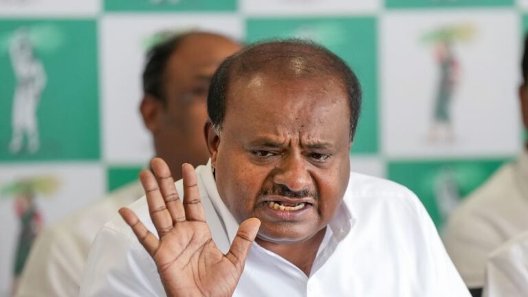 H D Kumaraswamy