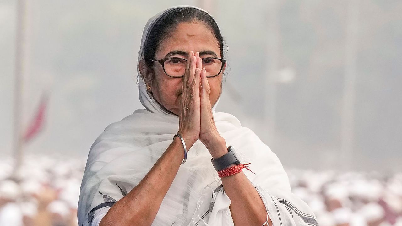 BJP accuses Mamata of resorting to vote bank politics on Eid, TMC counters charges