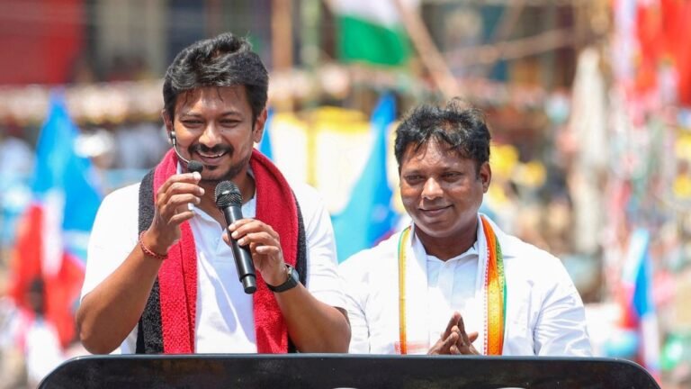 SC asks Udhayanidhi Stalin how can he approach it under writ jurisdiction for clubbing FIRs