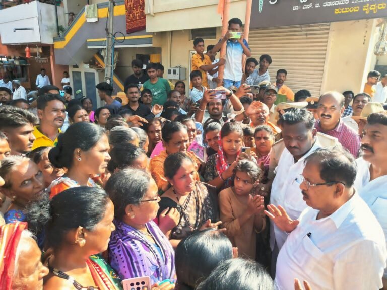 Anjali murder case: Minister Parameshwara assures justice to family, says will transfer case to CID