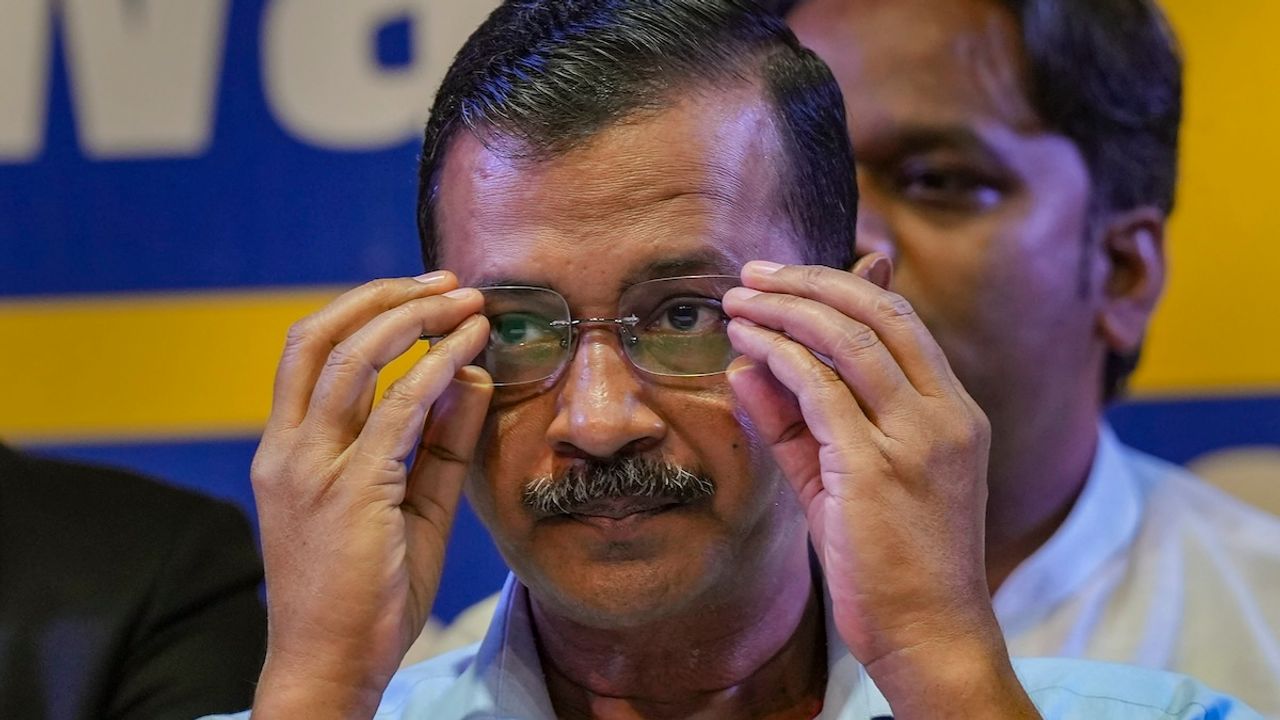Kejriwal moves SC, seeks extension of interim bail on health grounds