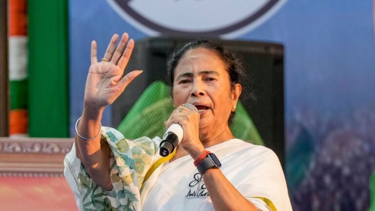 Mamata Banerjee to attend NITI Aayog meeting and ‘skip’ INDIA alliance