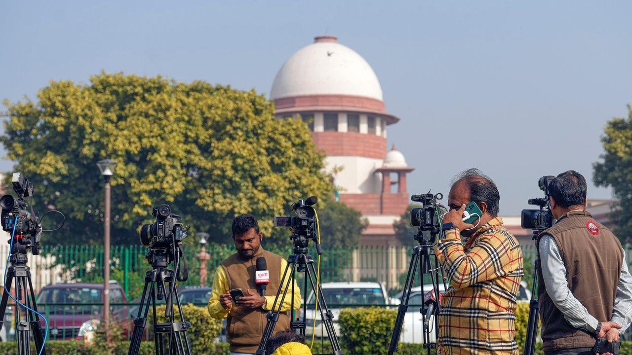 SC closes PIL alleging non-functional statutory panels exist in Jammu and Kashmir