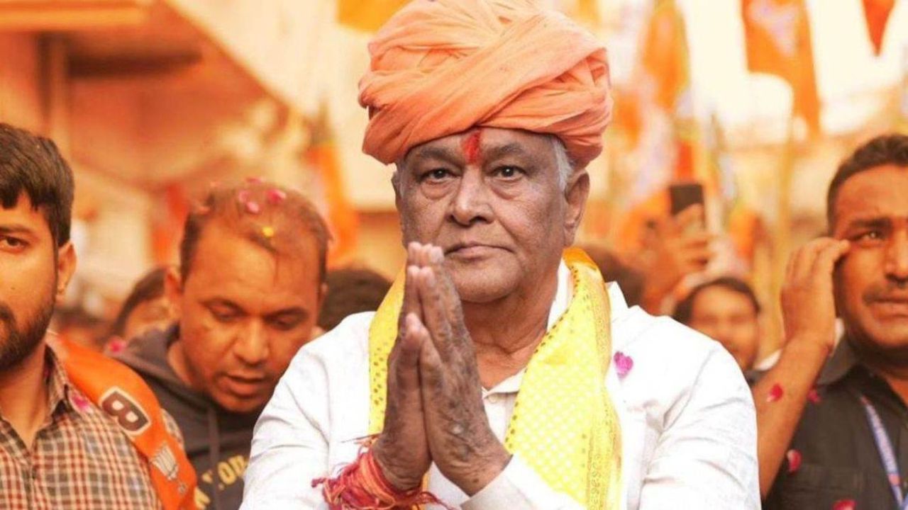 Kirodi Lal Meena keeps his word, submits resignation as minister over BJP’s poor performance