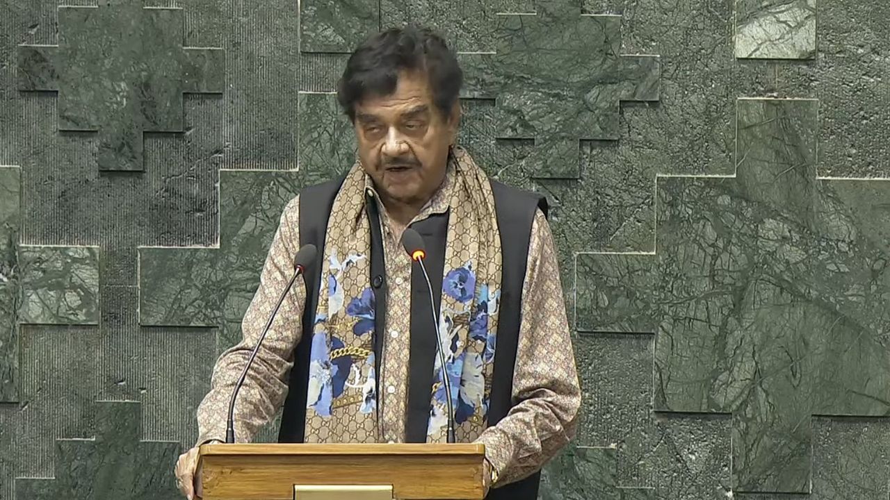 TMC’s Shatrughan Sinha takes oath as Lok Sabha member