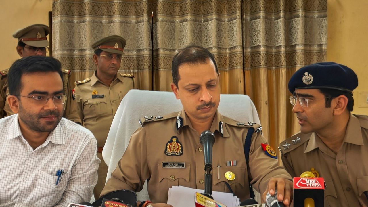 Six sevadars arrested over Hathras stampede, Baba to be grilled if required: UP Police
