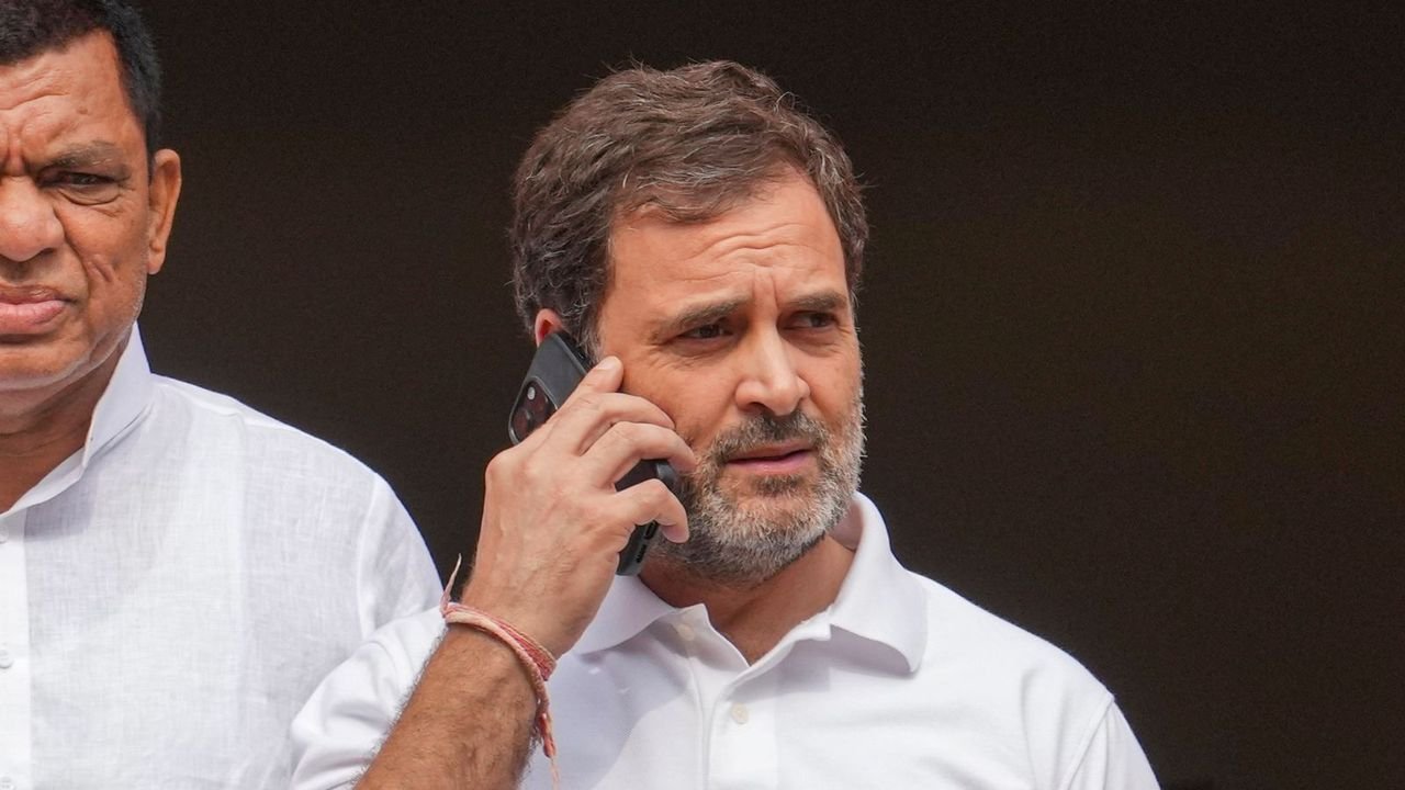 Rahul Gandhi’s secret meeting with Bangladeshi Oppn leader in London