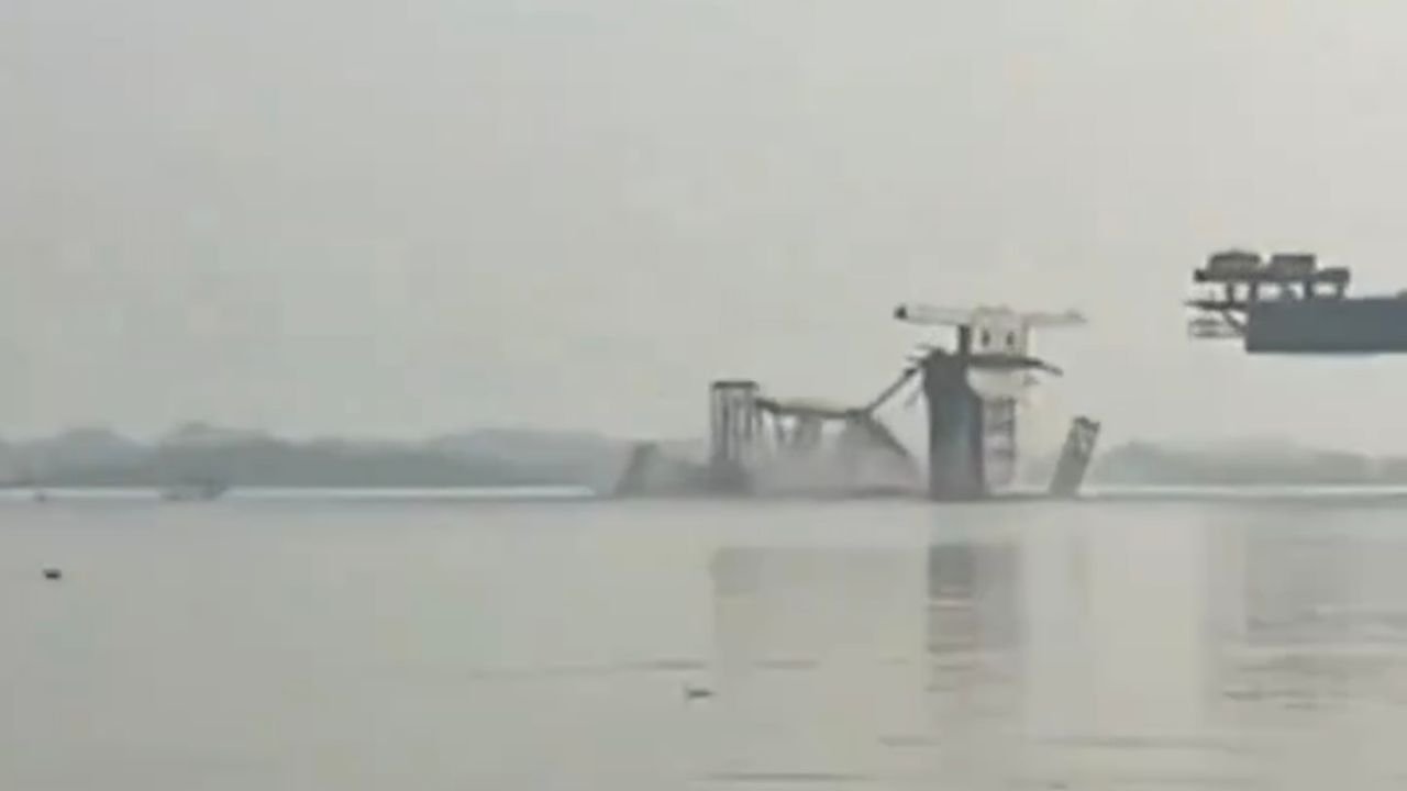 Section of under-construction bridge over Ganga collapses in Bihar