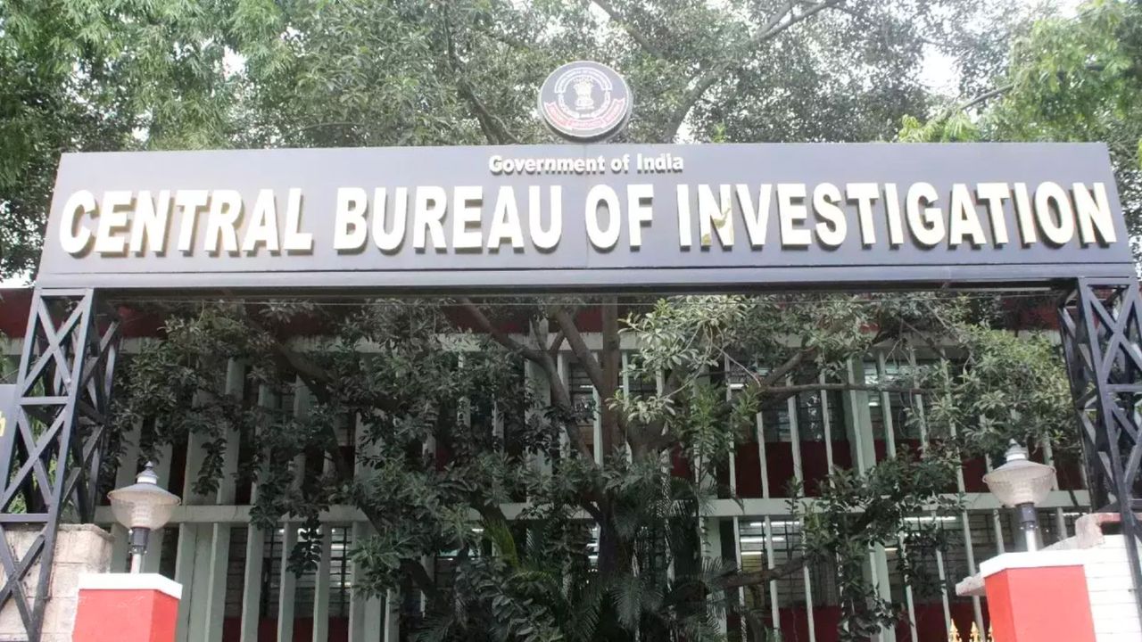 CBI arrests ED assistant director Sandeep Yadav for taking bribe of Rs 20 lakh