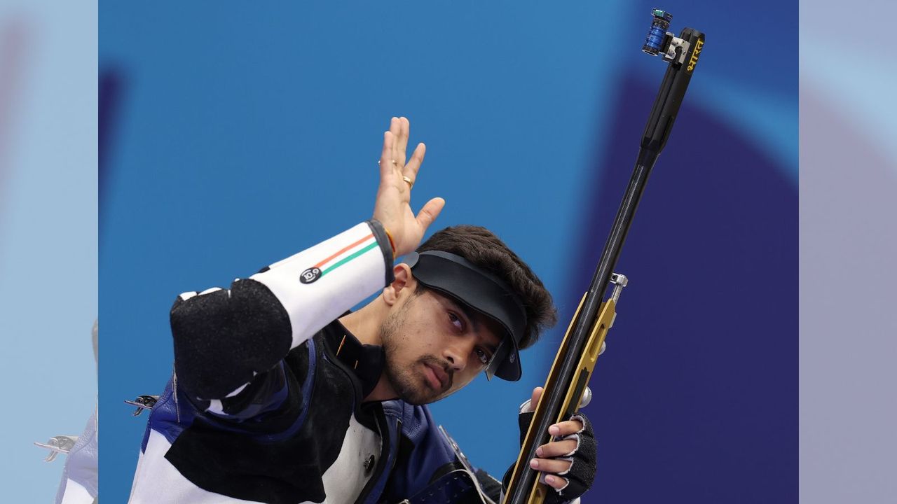 Swapnil Kusale clinches India’s first ever 50m rifle 3 positions Olympic bronze