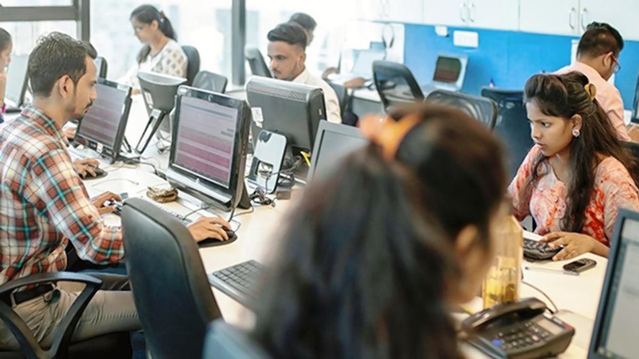 India’s services sector activity hits 5-month high in Aug on uptick in new work orders