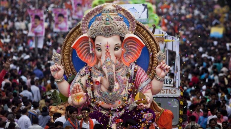 Ganesh mandals – stepping stone for budding politicians to become leaders from ‘karyakarta’