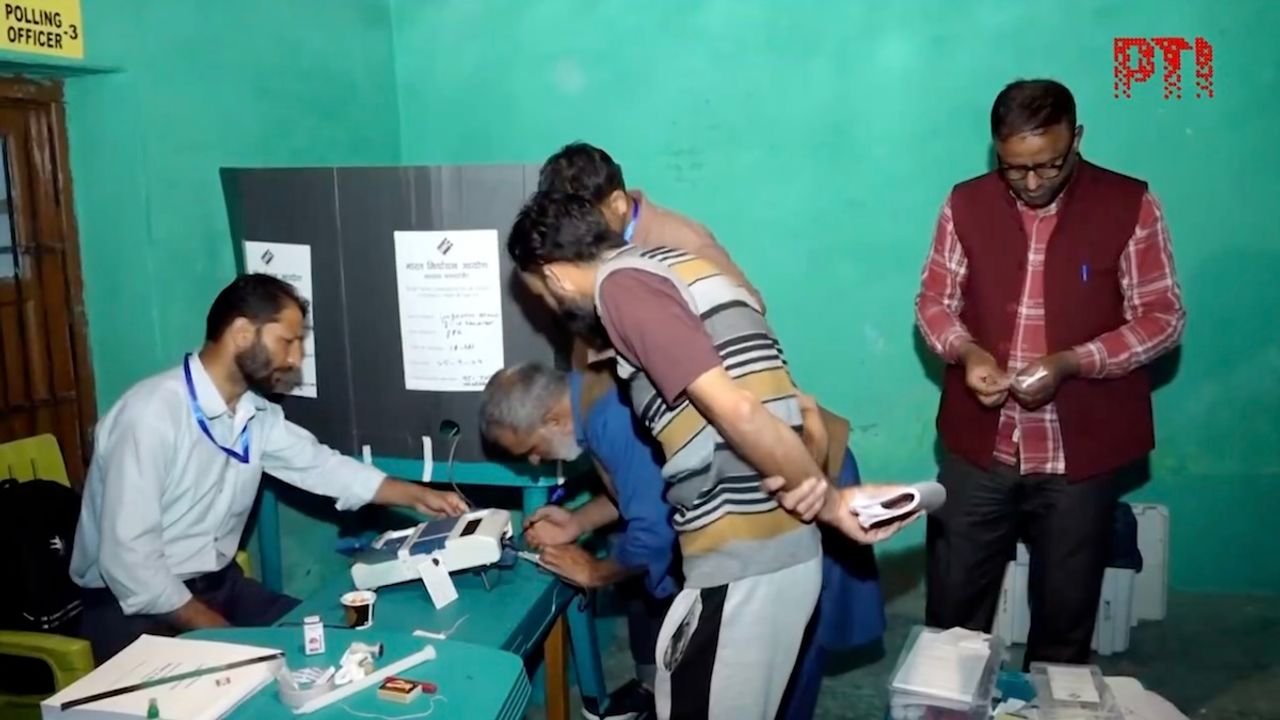 J-K polls: Voting underway on 26 seats in second phase amid tight security