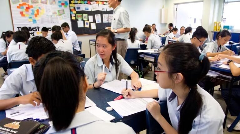 Singapore's population crosses 6 million mark