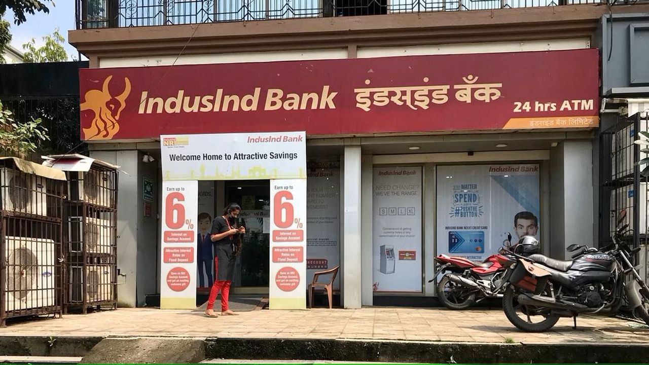 IndusInd Bank Q2 profit dips 40% to Rs 1,331 cr