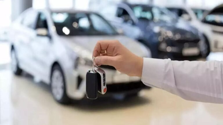 Auto sales grow in mid-to-high single digits during Navratras, rural sales muted: Report
