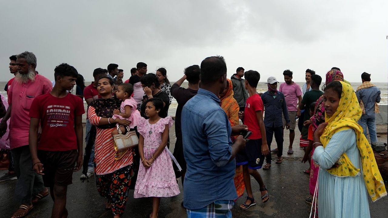 Cyclone Dana: Two more deaths reported in West Bengal, toll rises to 4