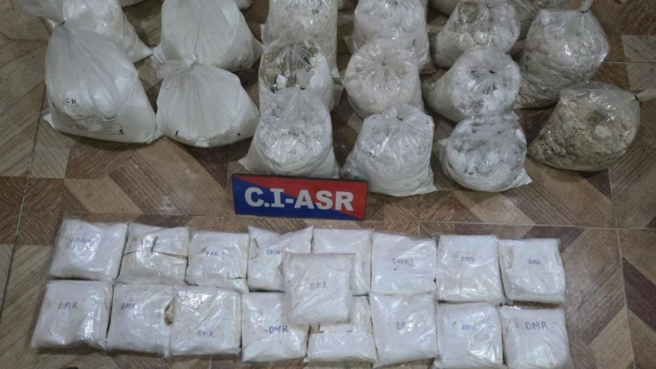 Heroin worth Rs 20 cr seized in Baramulla, 3 key figures in drug racket held